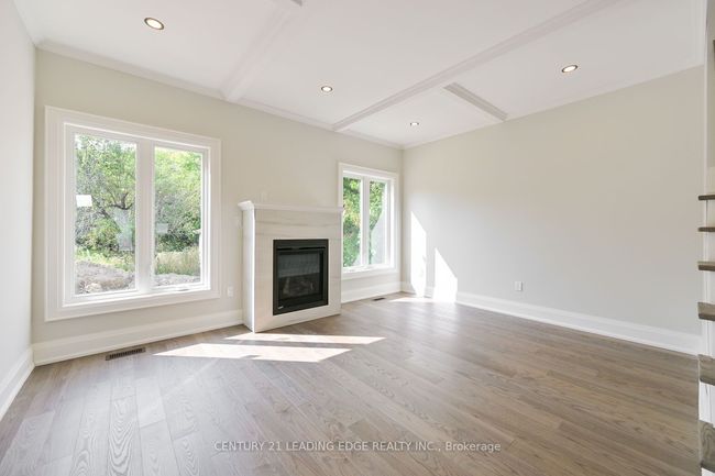 826 Montsell Ave, House other with 4 bedrooms, 3 bathrooms and 4 parking in Willow Beach ON | Image 14
