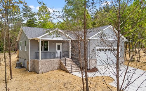 222 Grayson Way, Signal Mountain, TN, 37377-7739 | Card Image