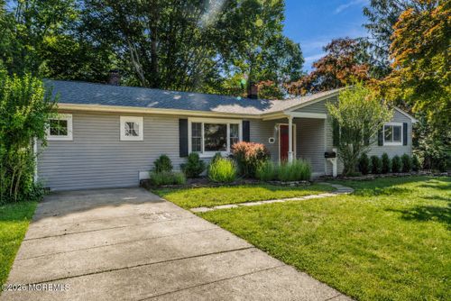 77 Poricy Ln, Red Bank, NJ, 07701-5312 | Card Image