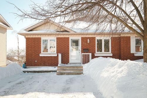 123 Towerhill Rd, Peterborough, ON, K9H7M7 | Card Image