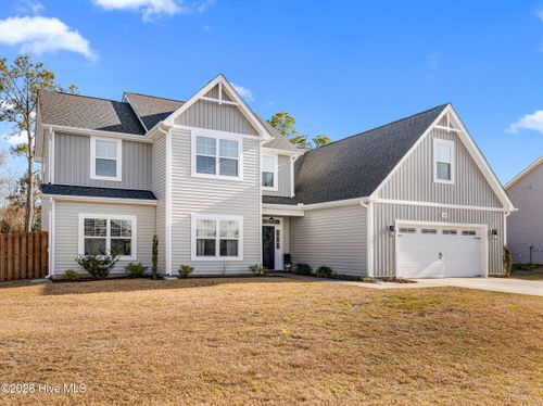 107 Evergreen Forest Dr, Sneads Ferry, NC, 28460-2401 | Card Image
