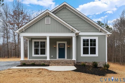 447 Raleigh Ave, South Hill, VA, 23970-2402 | Card Image