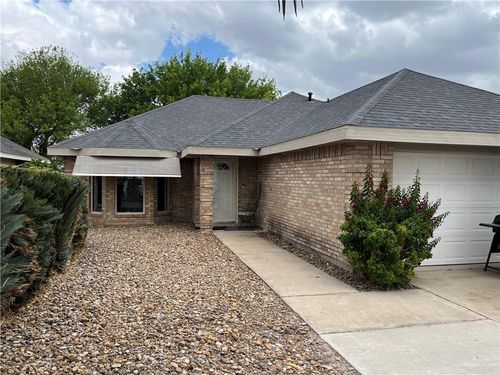208 Diana Dr, Alamo, TX, 78516-2572 | Card Image