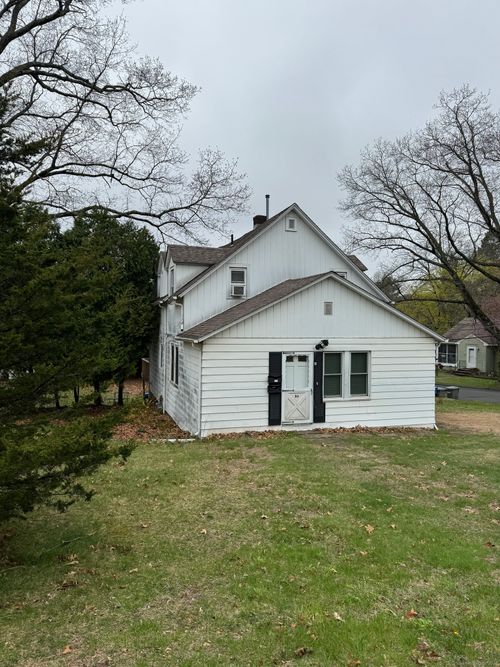 80 Homestead St, Manchester, CT, 06042-3043 | Card Image