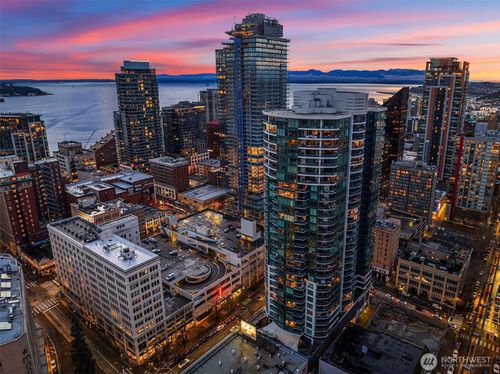 2201-1920 4th Ave, Seattle, WA, 98101-5122 | Card Image