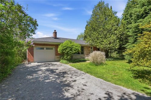 1961 Centre Road, Hamilton, ON, L9N2Z7 | Card Image