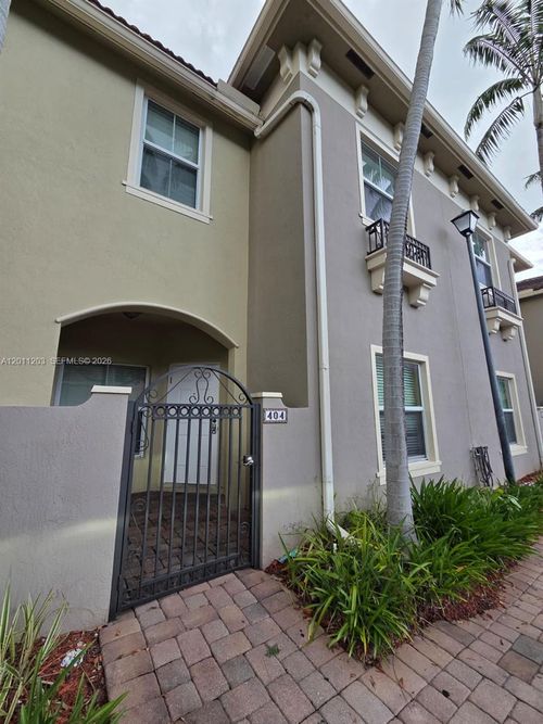 404-2851 W Prospect Rd, Tamarac, FL, 33309-2590 | Card Image