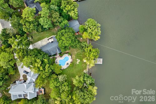 2143 Peninsula Dr, Lake Wylie, SC, 29710-9020 | Card Image