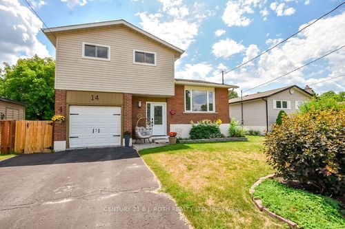 14 Larkdale Cres, Angus, ON, L0M1B0 | Card Image