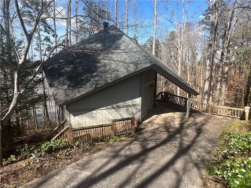 3208 Lake Road Cir, Gainesville, GA, 30501-7572 | Card Image