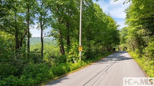 30/31 Sherwood Forest Road, Highlands, NC, 28741 | Card Image