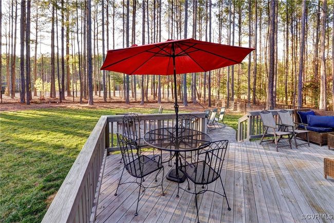 5156 Brandon Pines Dr, House other with 5 bedrooms, 4 bathrooms and null parking in Providence Forge VA | Image 5