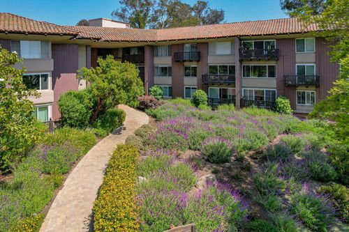 apt-213-2727 Miradero Dr, SANTA BARBARA, CA, 93105-3002 | Card Image