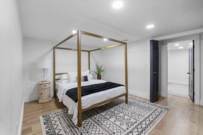 22 Swan St, House other with 3 bedrooms, 1 bathrooms and 8 parking in Fall River MA | Image 18
