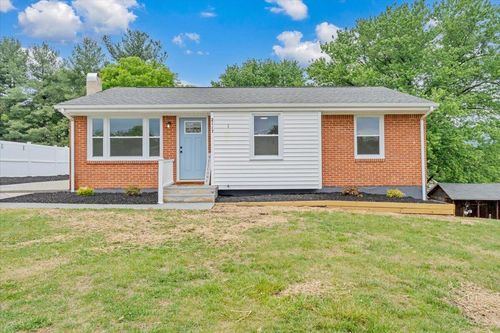 2117 Bailey Ave, Salem, VA, 24153 | Card Image