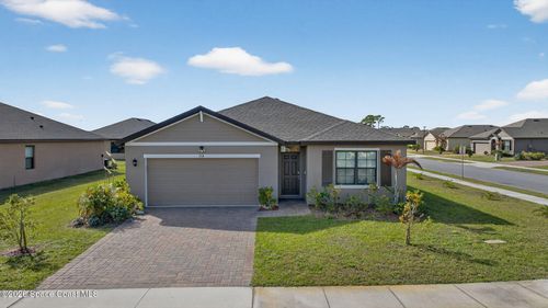 7114 Topaz Dr, Grant Valkaria, FL, 32949-8321 | Card Image