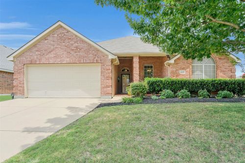 4500 Southbend Dr, Fort Worth, TX, 76123-4046 | Card Image