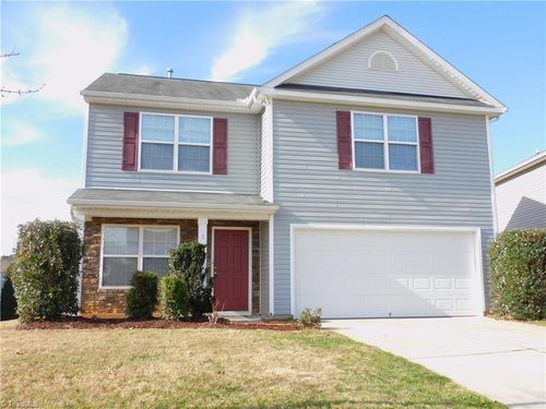 8 Rockport Ct, Greensboro, NC, 27406-8773 | Card Image