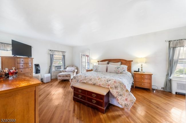 692 W 8 Th St, House other with 7 bedrooms, 3 bathrooms and null parking in Plainfield NJ | Image 20