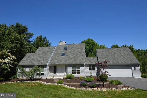 1368 Brinton Run Rd, West Chester, PA, 19382-8227 | Card Image