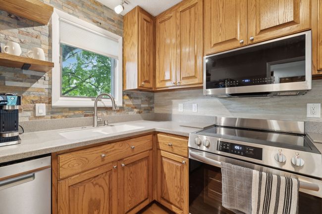 2261 High Meadow Dr, House other with 3 bedrooms, 2 bathrooms and 5 parking in Murfreesboro TN | Image 16