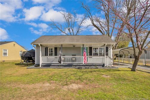191 S Green St, Parkton, NC, 28371-9499 | Card Image