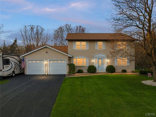 8001 Brookside Dr, Rome, NY, 13440-2051 | Card Image