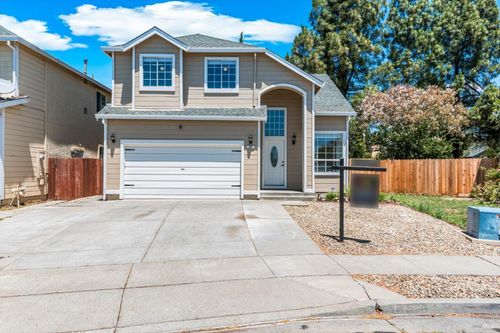 266 Tamarisk Cir, Suisun City, CA, 94585-6303 | Card Image