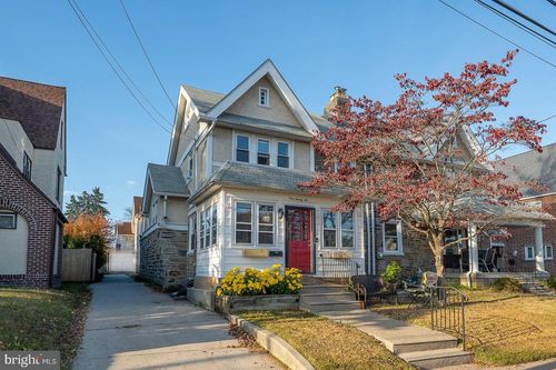 122 Crestview Rd, UPPER DARBY, PA, 19082-3510 | Card Image
