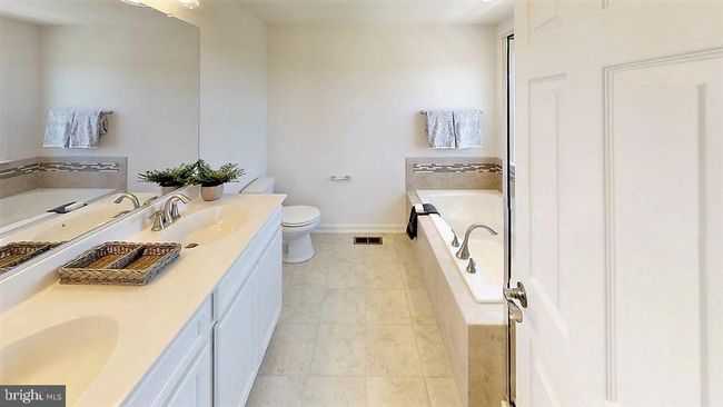 241 Jessica Lyn Ave, Townhouse with 4 bedrooms, 4 bathrooms and null parking in STEVENSVILLE MD | Image 13