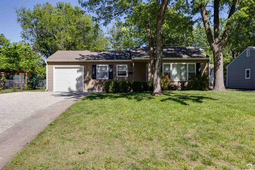 808 Madeline Ln, Lawrence, KS, 66049-2531 | Card Image