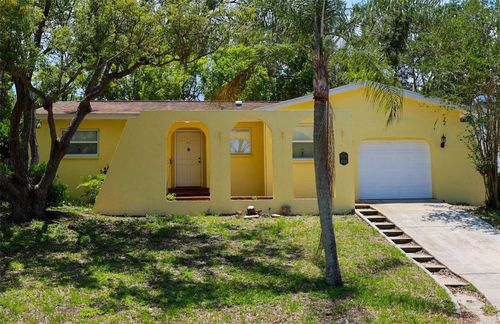 220 Talley Dr, PALM HARBOR, FL, 34684-4652 | Card Image