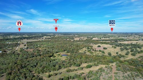 812 Fox Ln, Lockhart, TX, 78644 | Card Image