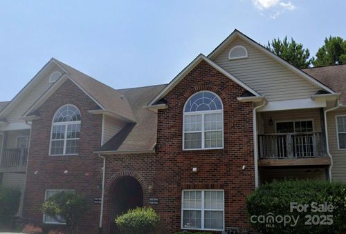 2564 Carya Pond Ln, Charlotte, NC, 28212-2205 | Card Image