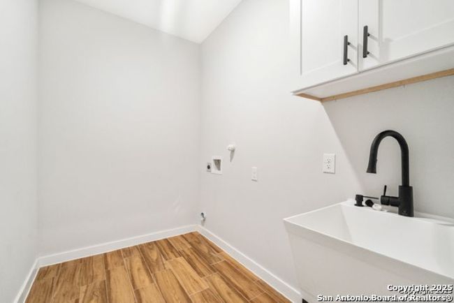 1381 Overbrook Ln, House other with 3 bedrooms, 2 bathrooms and null parking in Spring Branch TX | Image 20