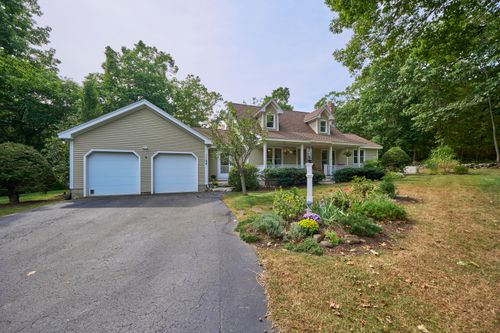 8 Wellington Drive, Rockport, ME, 04856 | Card Image