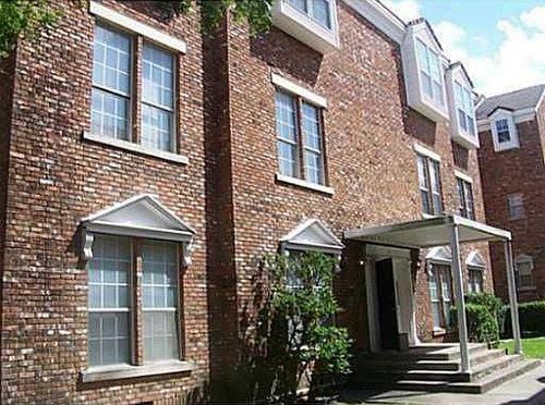 apt-400-400 Nagle St, College Station, TX, 77840-1441 | Card Image