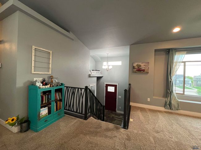 10049 Kaelem Ct, House other with 4 bedrooms, 3 bathrooms and null parking in Summerset SD | Image 4