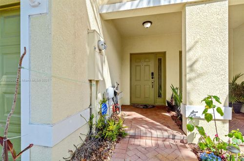 2429 Nw 31st Ct, Oakland Park, FL, 33309-6401 | Card Image