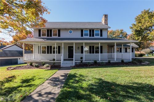 783 Thelma Drive, Wadsworth, OH, 44281 | Card Image