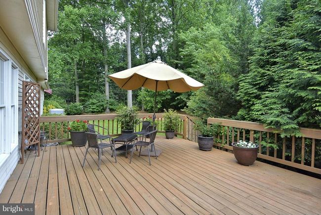 11603 Deer Forest Rd, House other with 5 bedrooms, 4 bathrooms and null parking in RESTON VA | Image 34