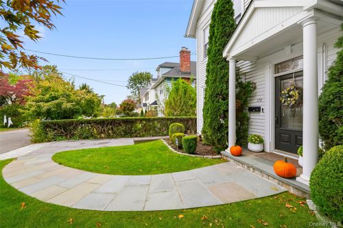 170 Nelson Rd, Scarsdale, NY, 10583-5821 | Card Image