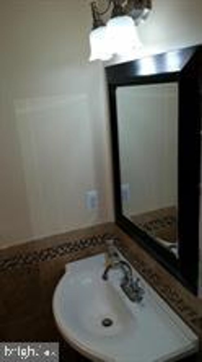 611 60 Th Pl, House other with 1 bedrooms, 2 bathrooms and null parking in FAIRMOUNT HEIGHTS MD | Image 14