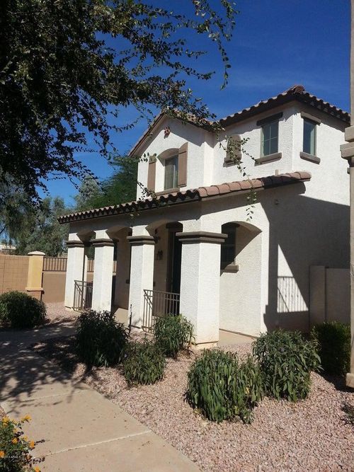 66 E Catclaw St, Gilbert, AZ, 85296-2804 | Card Image