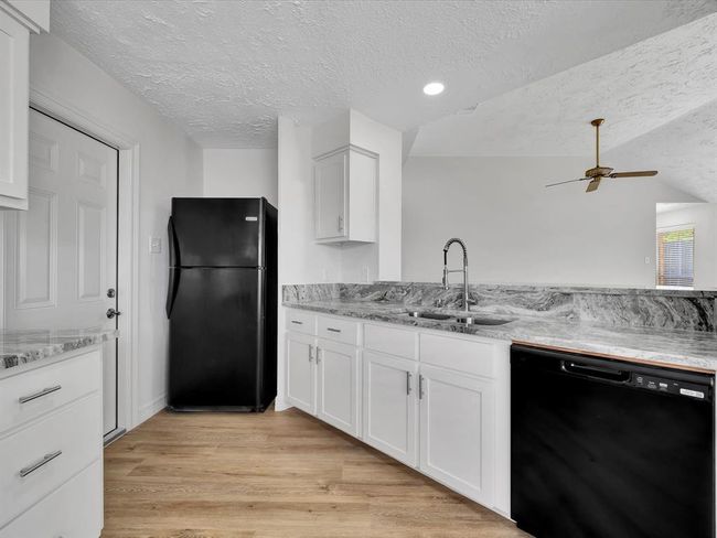 403 Elder Vista Dr, House other with 3 bedrooms, 2 bathrooms and 2 parking in Webster TX | Image 23