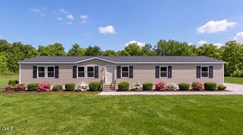 153 Sandy Plains Ln, Henderson, NC, 27537-4562 | Card Image