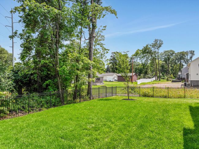 667 Allegheny Dr, House other with 4 bedrooms, 3 bathrooms and null parking in South Lyon MI | Image 35