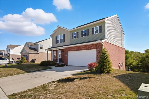10409 Lakeview Dr, Taylor, MI, 48180-8216 | Card Image