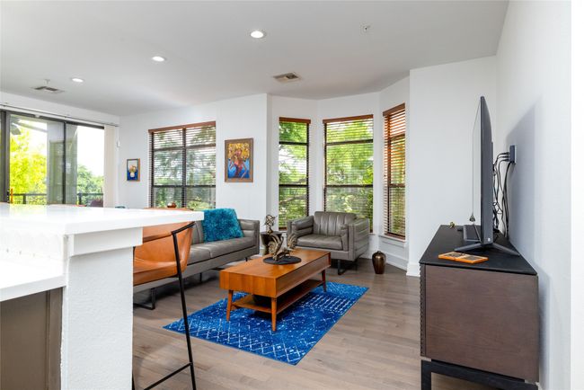 Living room offers plenty of space | Image 16