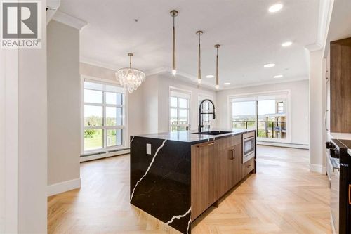 330 Dieppe Dr Sw, Calgary, AB, T3E7L9 | Card Image